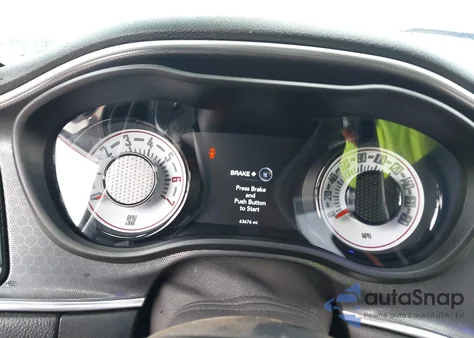 2018 Dodge Challenger R/T 392 z USA, uszkodzony, nr VIN 2C3CDZFJXJH215487